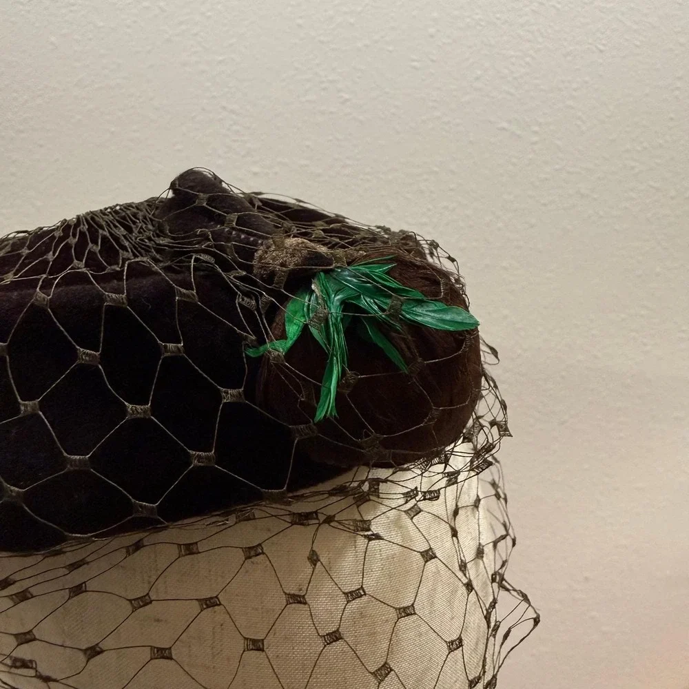 Vintage 50s Evelyn Varon Old Hollywood Glamor Birdcage Veil‎ Pillbox Beret Hat